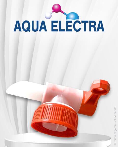 Aqua Electra Produktabbildung mit orangefarbenem Deckel und Spritzdüse auf hellem Hintergrund. Ideal für präzise Anwendungen in der Flüssigkeitsdosierung.