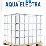 IBC-Container von Aqua Electra auf Holzpalette, ideal für die Lagerung und den Transport von Flüssigkeiten.